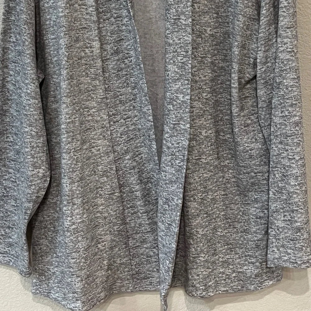 Rene Rofe Women's Gray Open Front Cardigan - Picture 4 of 4